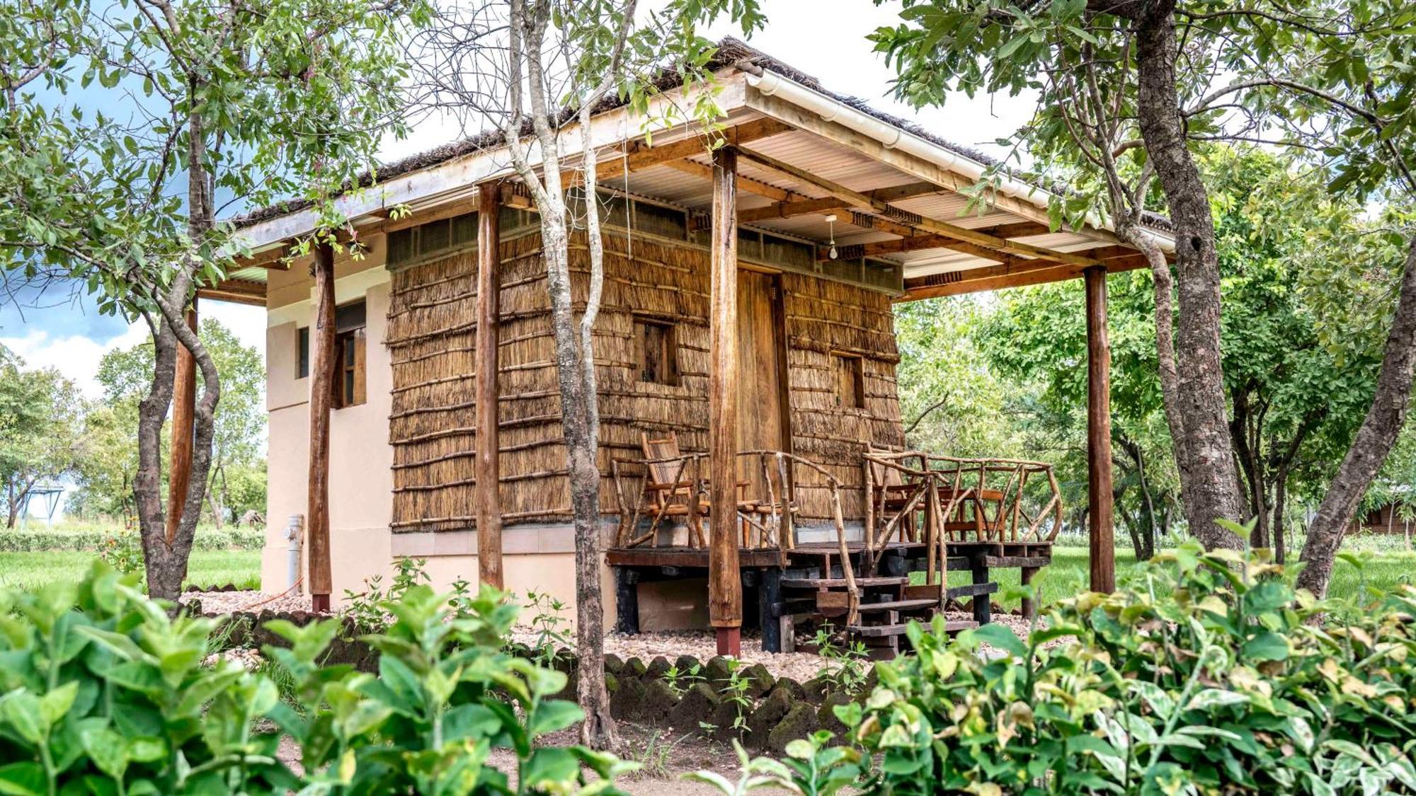 Mama Washindi Lodge Pakwach ภายนอก รูปภาพ