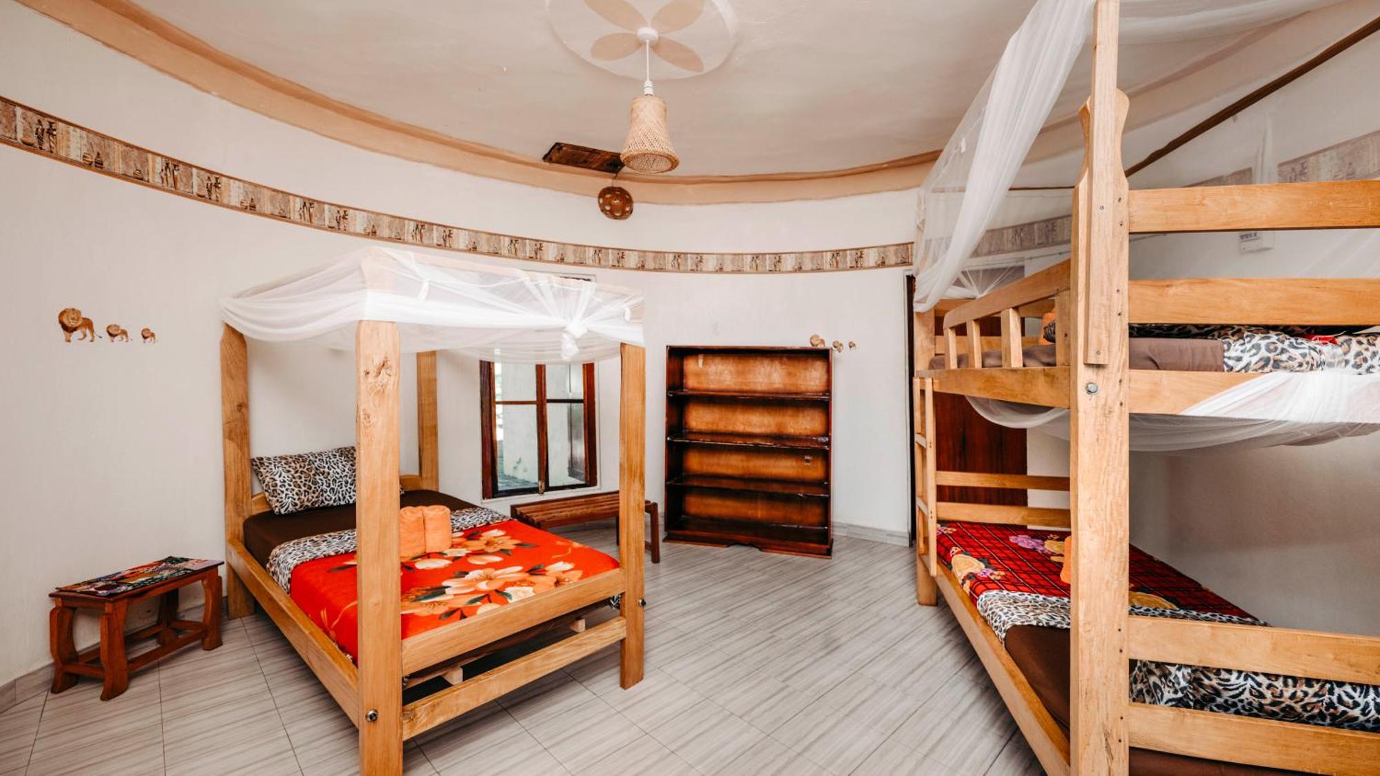 Mama Washindi Lodge Pakwach ภายนอก รูปภาพ