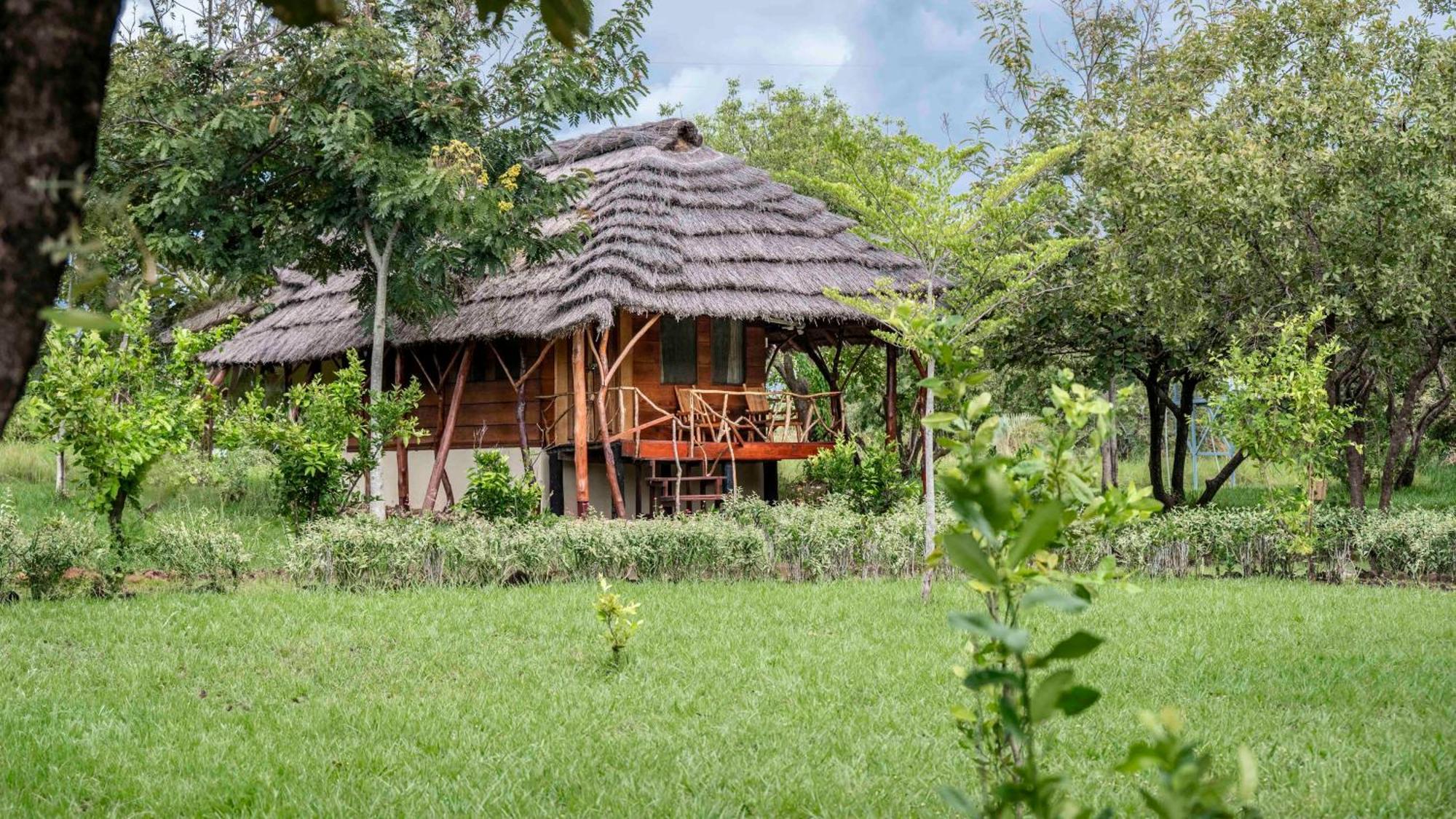 Mama Washindi Lodge Pakwach ภายนอก รูปภาพ